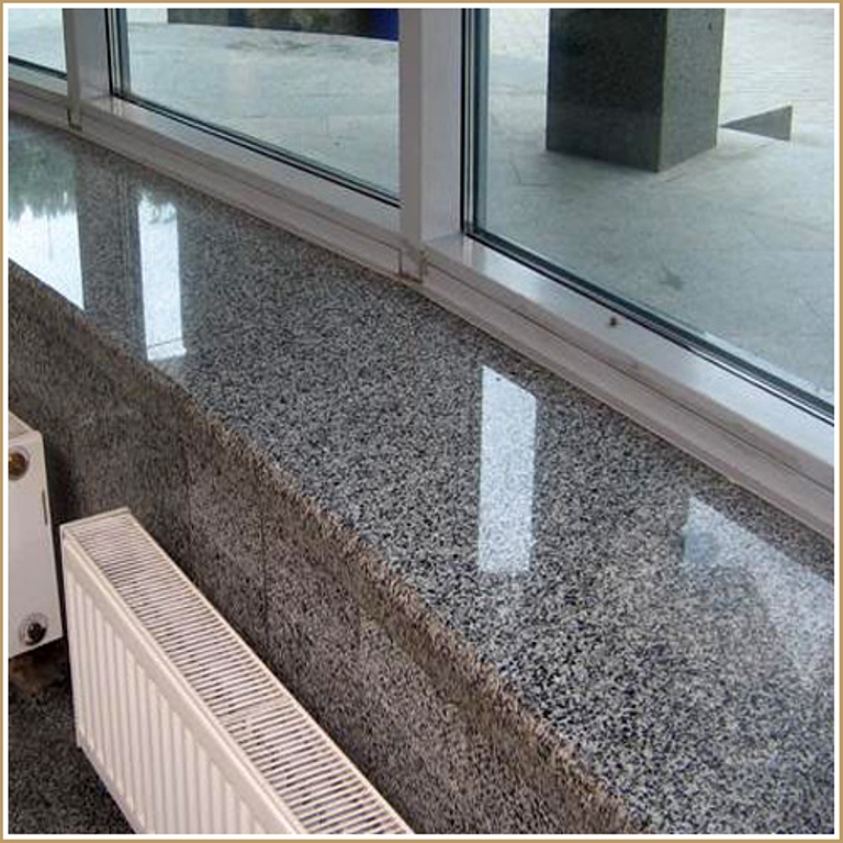 podokonik-iz-granita 7