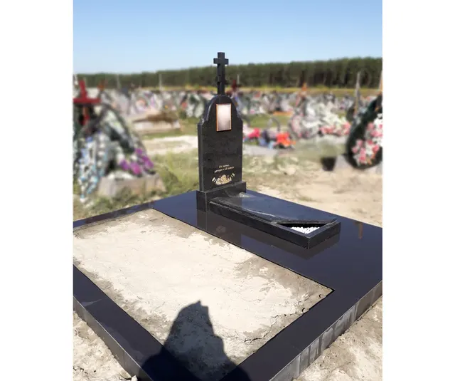Памятник - А-01-19