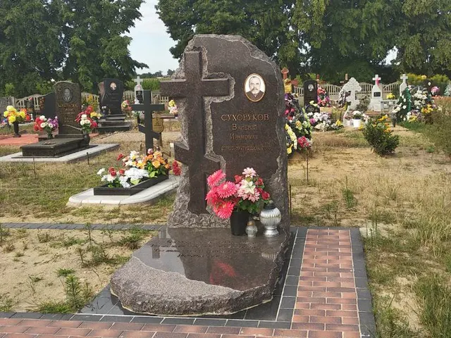 Памятник - А-111-117