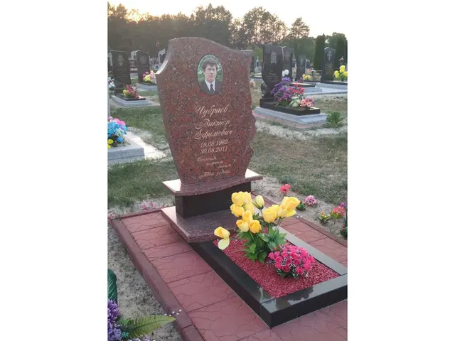 Памятник - А-111-90